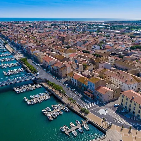 Nice Apt Close To The Beaches Of *