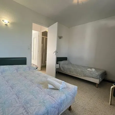 Nice Apt Close To The Beaches Of شقة *